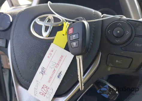 2017 Toyota Rav4 Le z USA, uszkodzony, nr VIN 2T3BFREV0HW565971